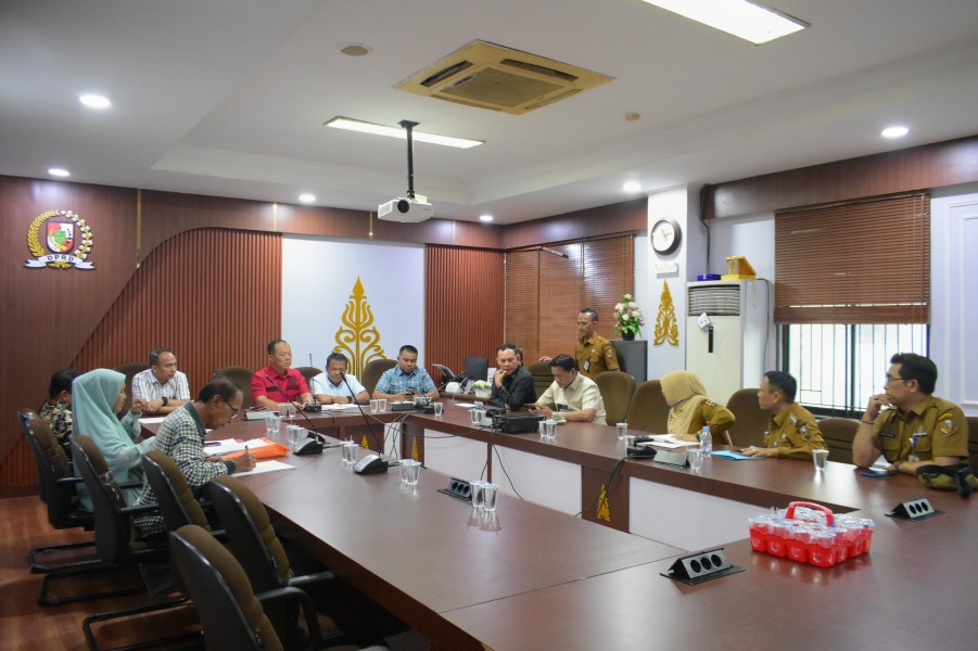 RDP DPRD Pekanbaru Bongkar Dugaan Maladministrasi, SKGR Warga Lansia Dibatalkan Tanpa Dasar Tertulis