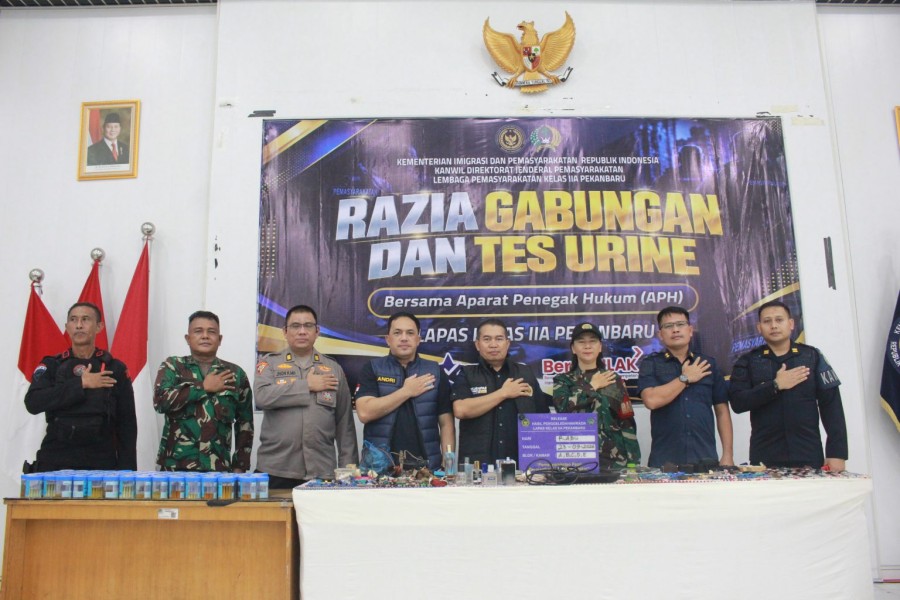 100 Warga Binaan Tes Urine, dan Puluhan Barang Terlarang Terjaring
