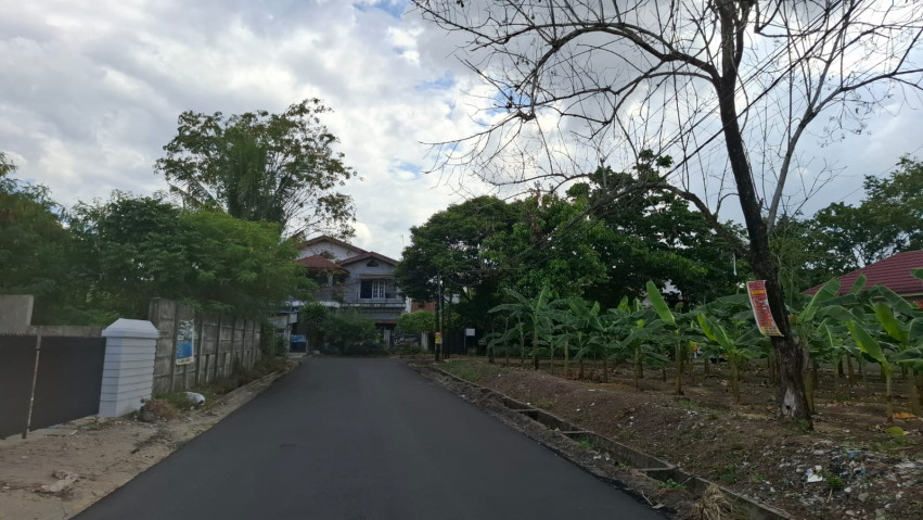 Setelah Satu Dekade Terabaikan, Jalan Teluk Leok Akhirnya Diaspal