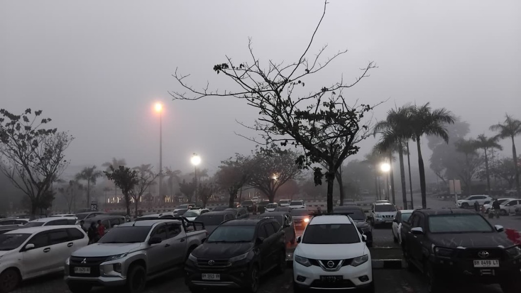 Kabut Tebal Selimuti Pekanbaru, Empat Penerbangan Bandara SSK II Delay