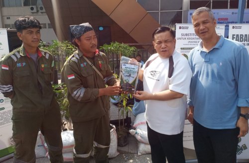 Plt Gubri Riau Apresiasi Inovasi PLTU Tenayan Raya Olah Limbah Batubara Jadi Paving Block dan Pupuk