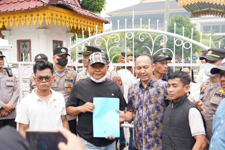 Geruduk DPRD Pekanbaru, Mahasiswa Desak THM yang Biarkan Anak di Bawah Umur Masuk dan Hampir OD Dipanggil