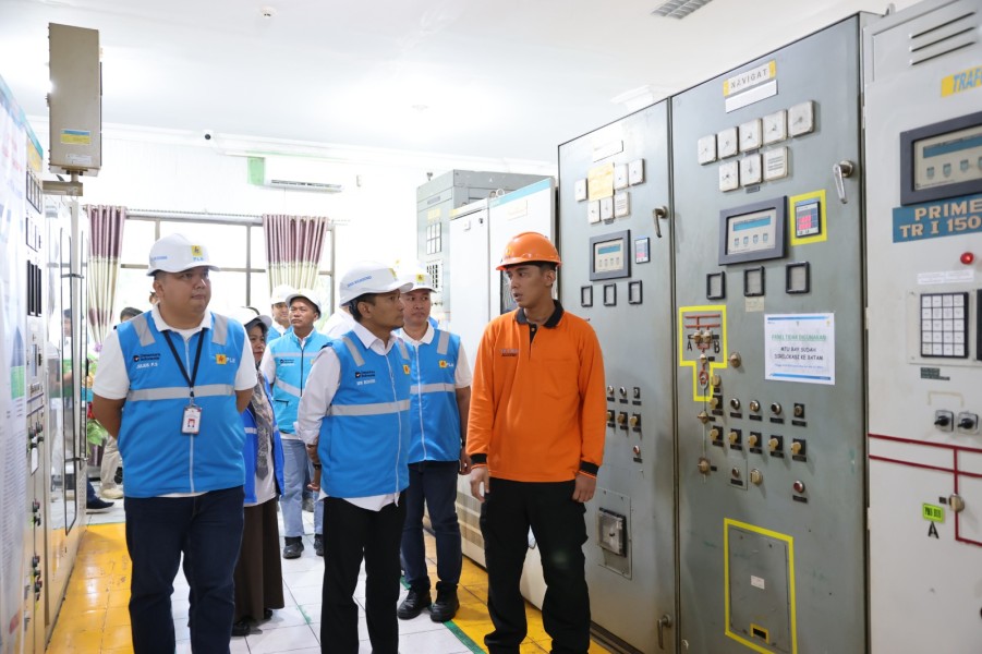 Menjaga Terangnya Idulfitri, PLN UID Riau dan Kepri Siaga Amankan Pasokan Listrik