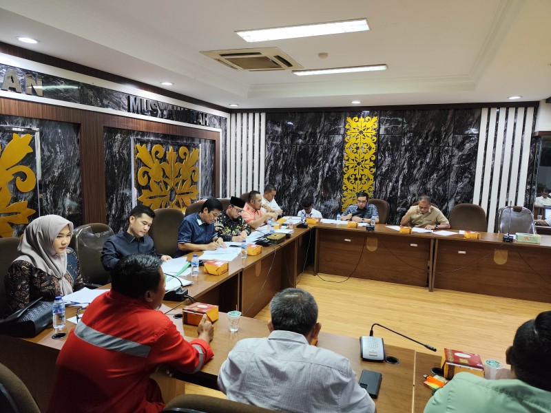 Tak Kantongi Izin Membangun, Komisi IV Rekomendasikan Pembangunan Swalayan Muslim Dihentikan