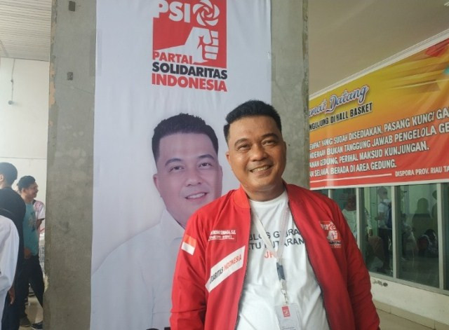 Apresiasi Pembangun Musala, Romi Sinaga Dorong Polsek Bina Widya Perbanyak Aksi Sosial