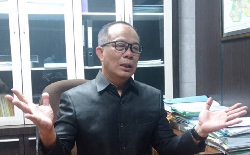 Ketua Komisi I DPRD Pekanbaru Dukung Warga Tolak Tiang Internet Ilegal