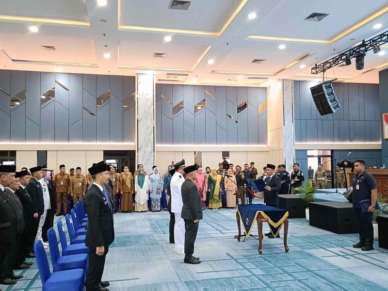 Manajeme Talenta, 43 Pejabat Lingkungan Pemko Dilantik, 5 OPD Masih Plt