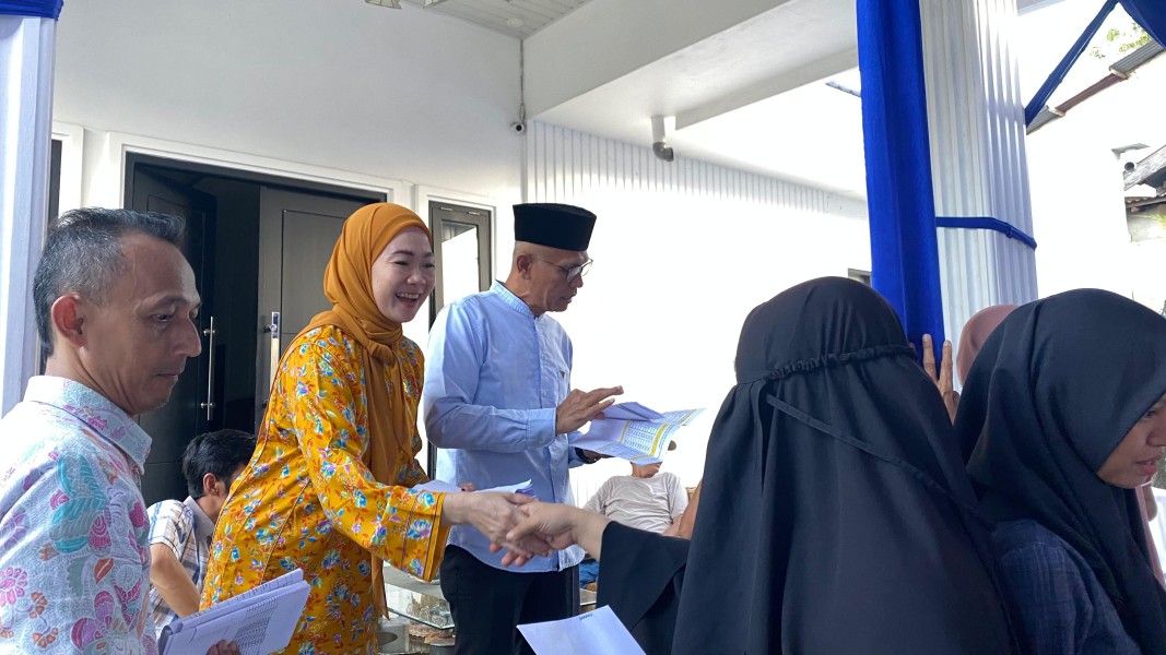 Berbagi dengan Kaum Dhuafa, Nofrizal Gelar Doa Bersama untuk Keluarga dan Almarhumah Ibunda