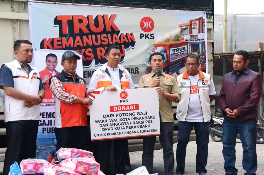 Pejabat Publik PKS Pekanbaru Potong Gaji untuk Bantu Korban Bencana Sumatera