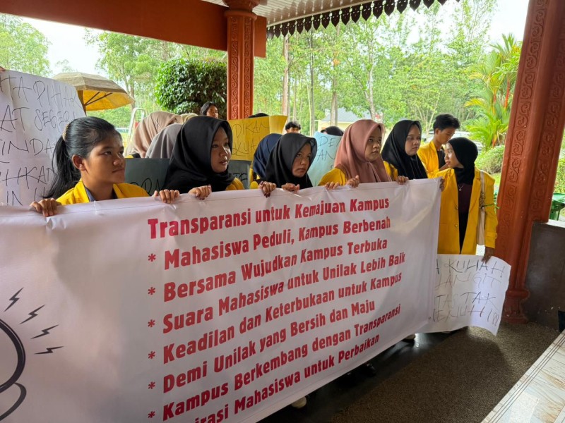 Gelar Aksi, Mahasiswa Unilak Tuntut Transparansi, Dialog Pimpinan Kampus Dinanti